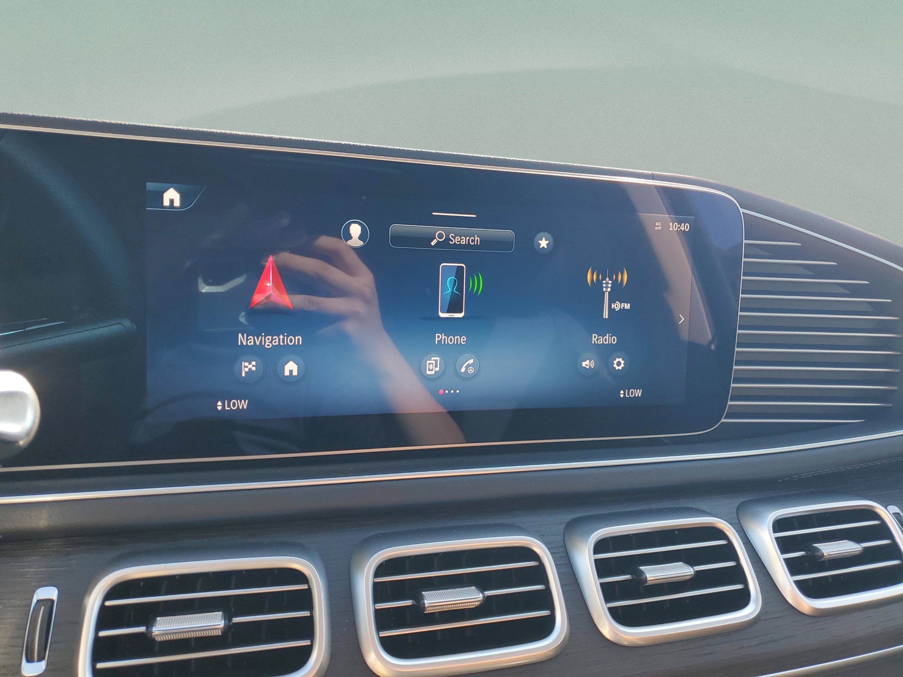 Certified 2026 Mercedes-Benz GLS 450 4MATIC image 32