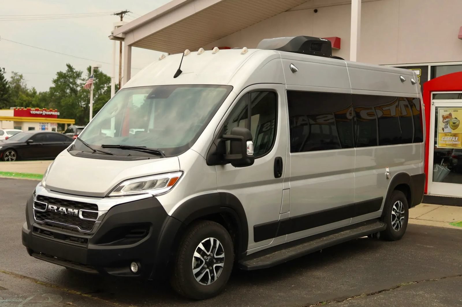 Used 2024 RAM ProMaster 3500 w/ Leather Interior Group FWD image 1