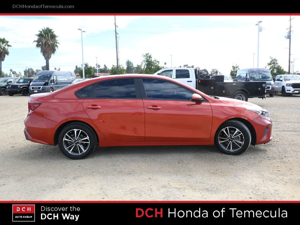 Used 2023 Kia Forte LXS FWD image 5