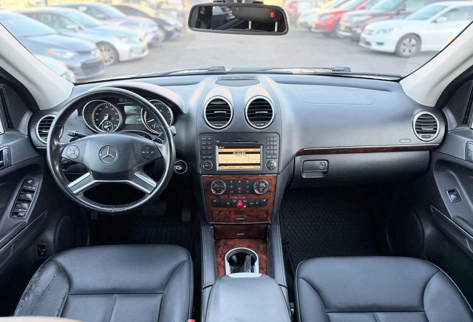 Used 2012 Mercedes-Benz GL 450 4MATIC image 17