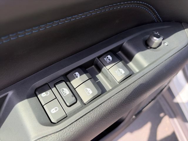 New 2026 Jeep Compass Latitude AWD/4WD image 16
