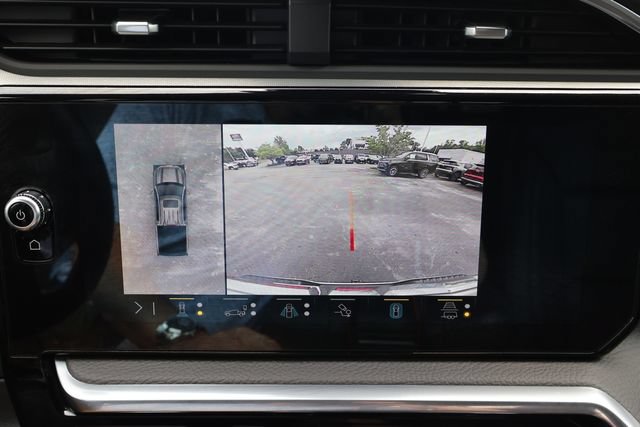 Used 2023 GMC Sierra 1500 Denali w/ Denali Reserve Package AWD/4WD image 12