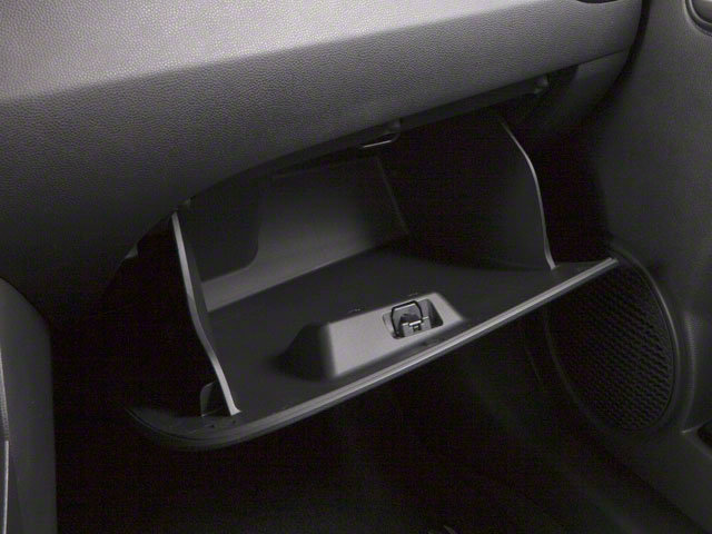 Used 2013 MAZDA MAZDA2 Touring FWD image 18