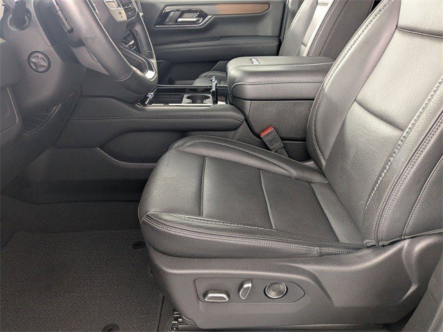 Certified 2025 GMC Yukon Denali image 14