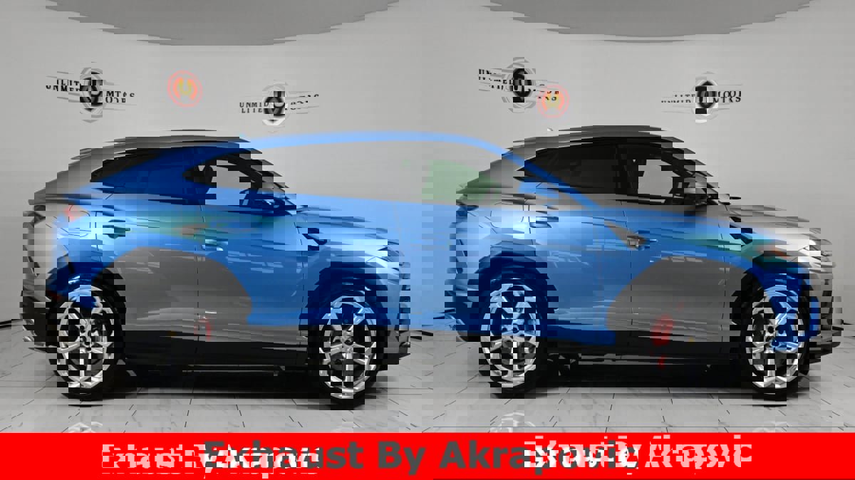 Used 2022 Lamborghini Urus image 2