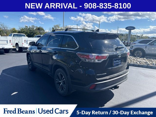 Used 2016 Toyota Highlander XLE AWD/4WD image 6