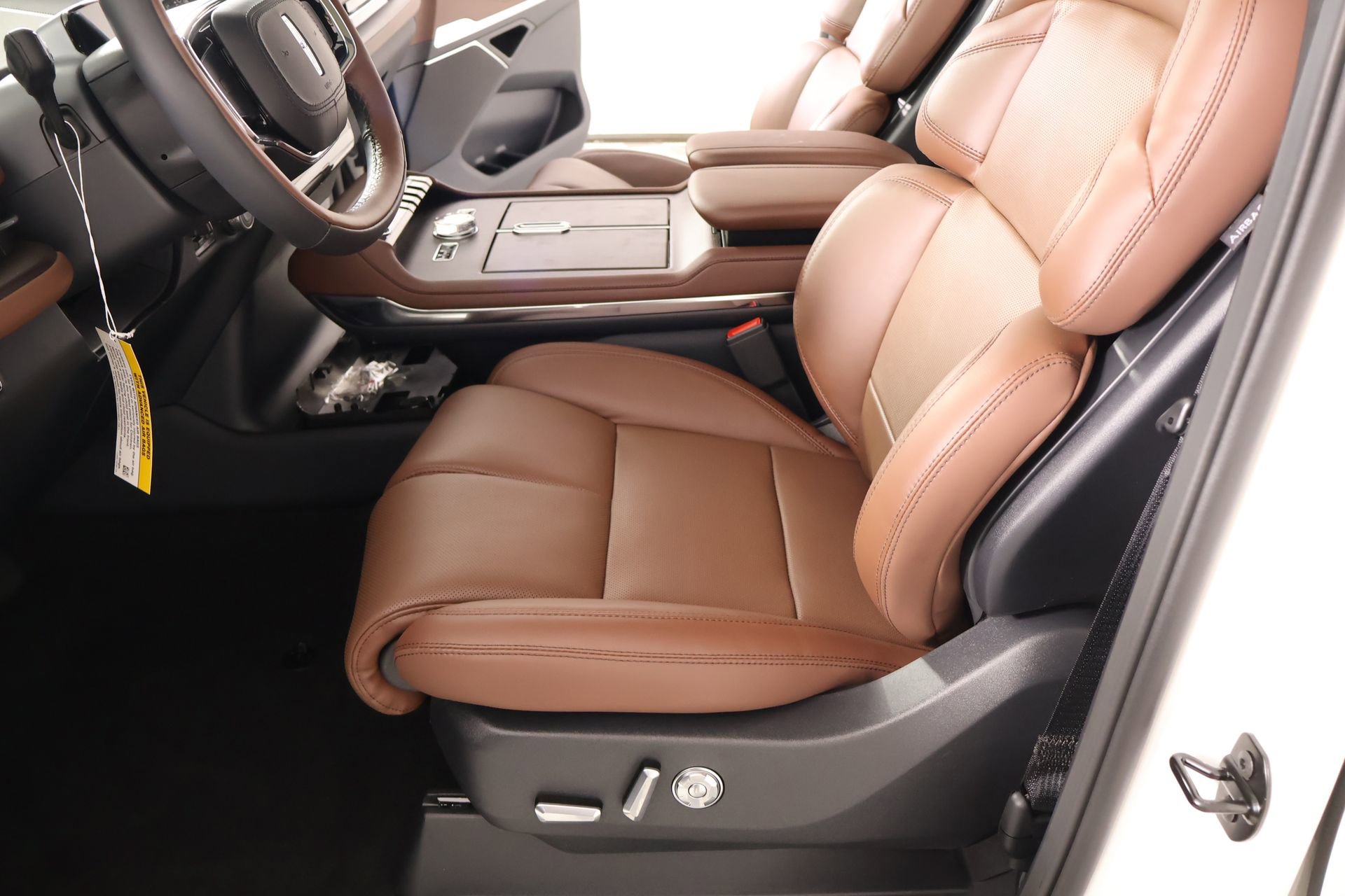 New 2026 Lincoln Navigator Reserve image 12