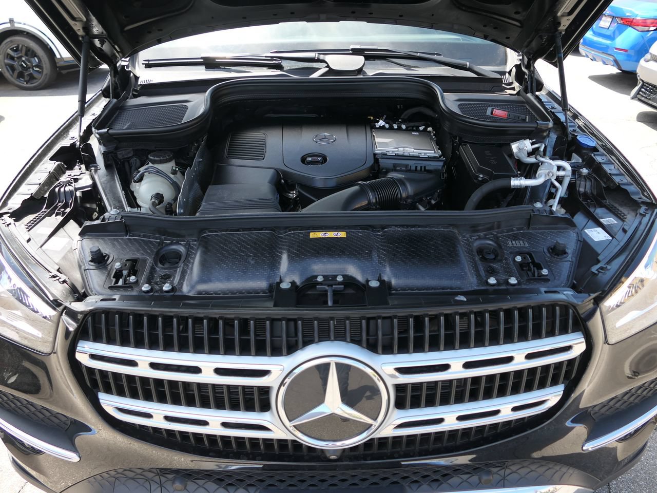 Used 2024 Mercedes-Benz GLE 450e 4MATIC image 26