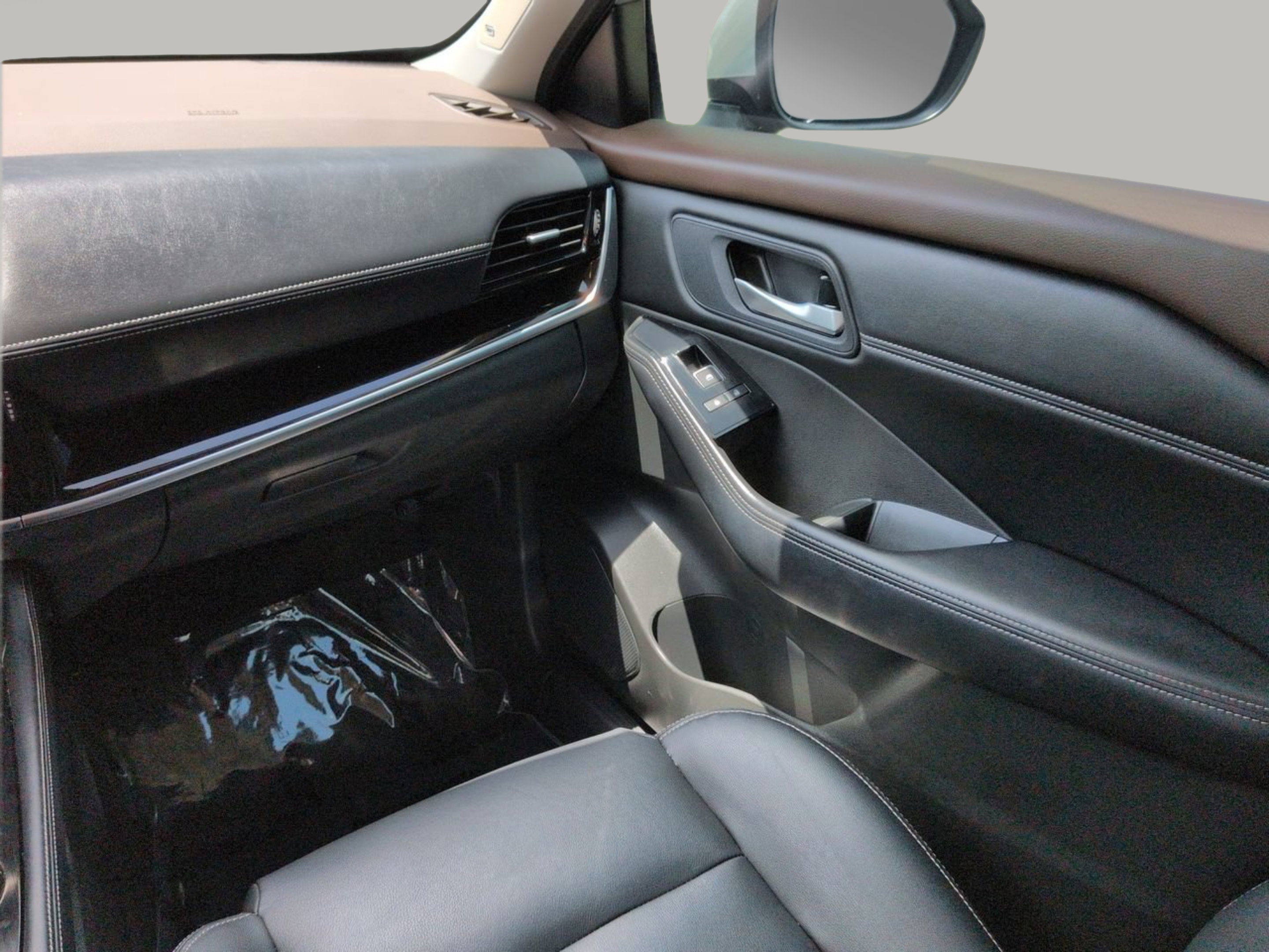 Used 2023 Nissan Rogue SL w/ SL Premium Package FWD image 19