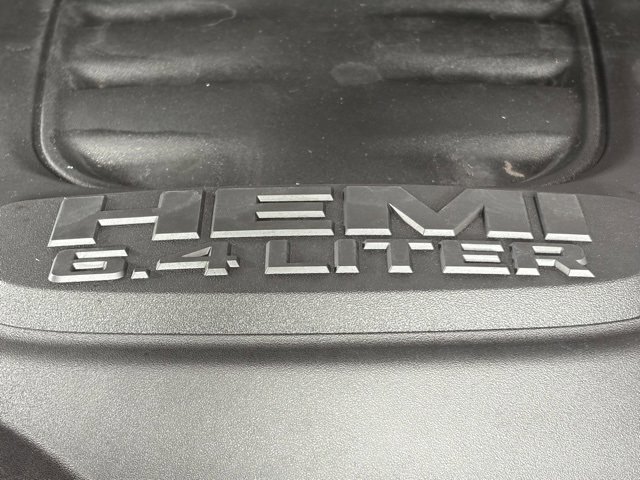 Used 2024 RAM 2500 Big Horn w/ Sport Appearance Package image 10