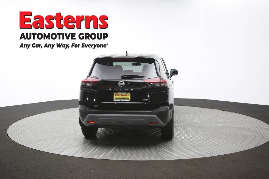 Used 2023 Nissan Rogue S AWD/4WD image 38