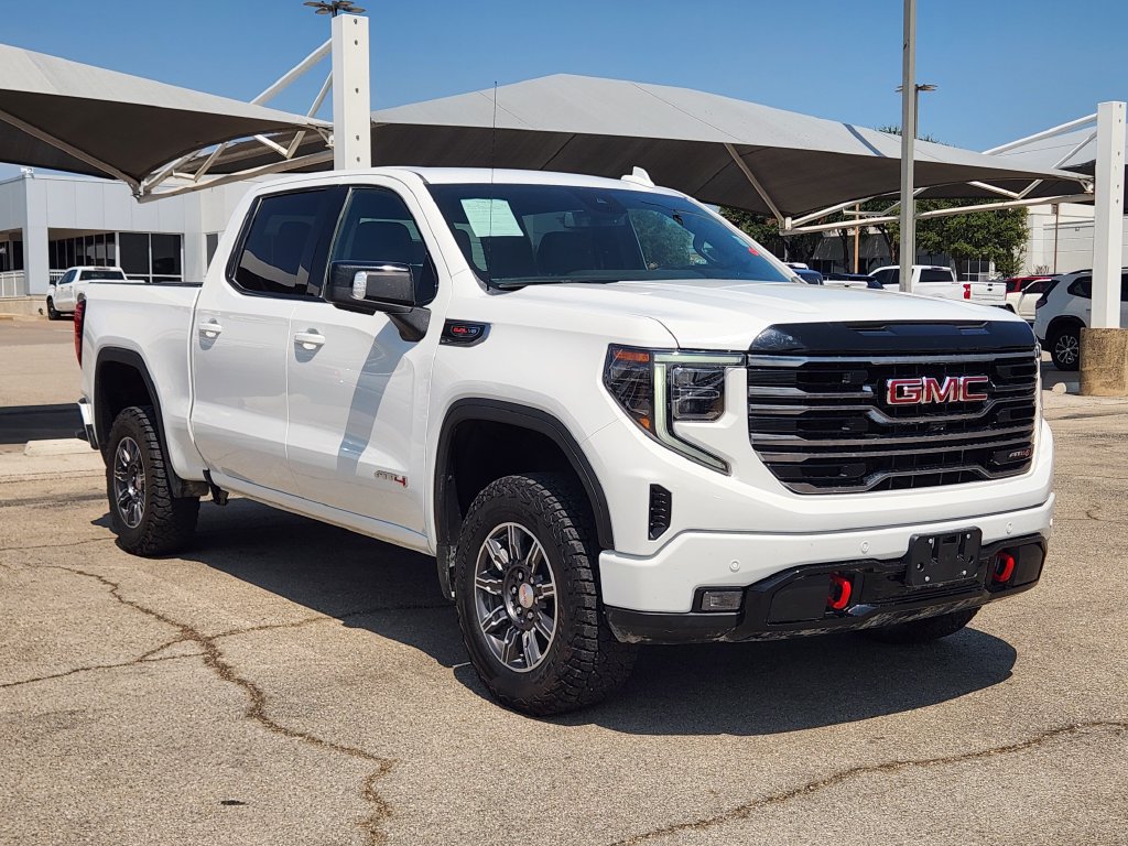 Certified 2025 GMC Sierra 1500 AT4 AWD/4WD image 3