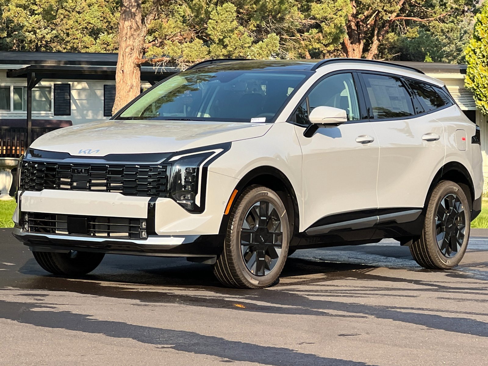 New 2026 Kia Sportage SX image 8