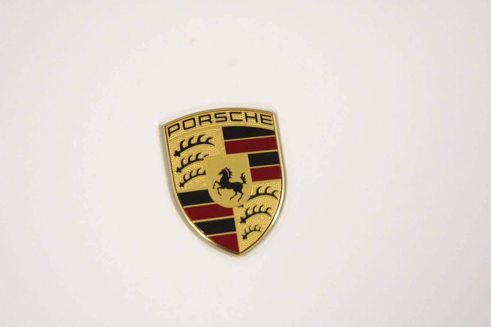 Certified 2026 Porsche Macan AWD/4WD image 29