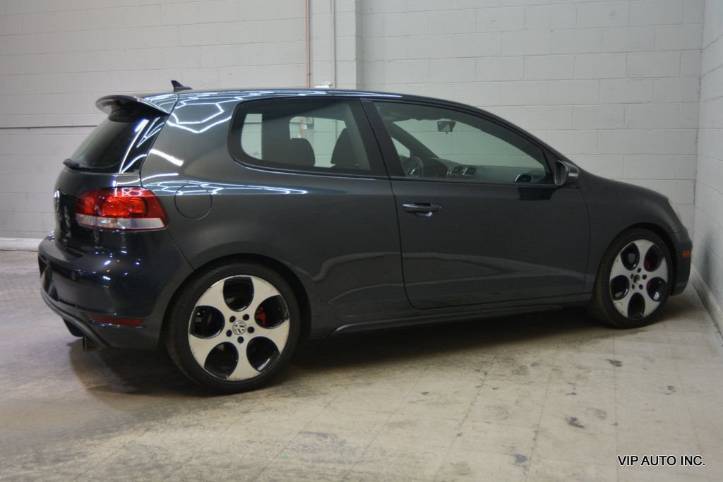 Used 2011 Volkswagen GTI 2-Door FWD image 10