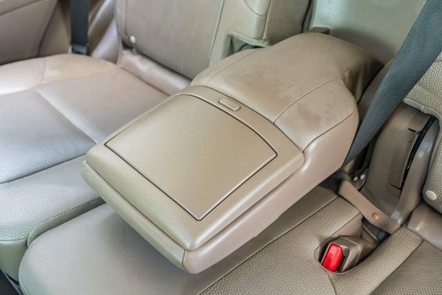 Used 2016 Lexus GX 460 w/ Premium Package AWD/4WD image 39
