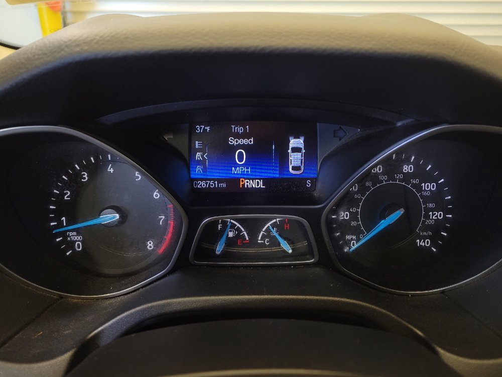 Used 2016 Ford Focus SE w/ SE Cold Weather Package image 23