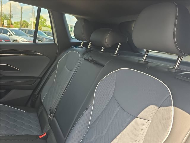 New 2026 Volkswagen Tiguan SEL R-Line AWD/4WD image 12