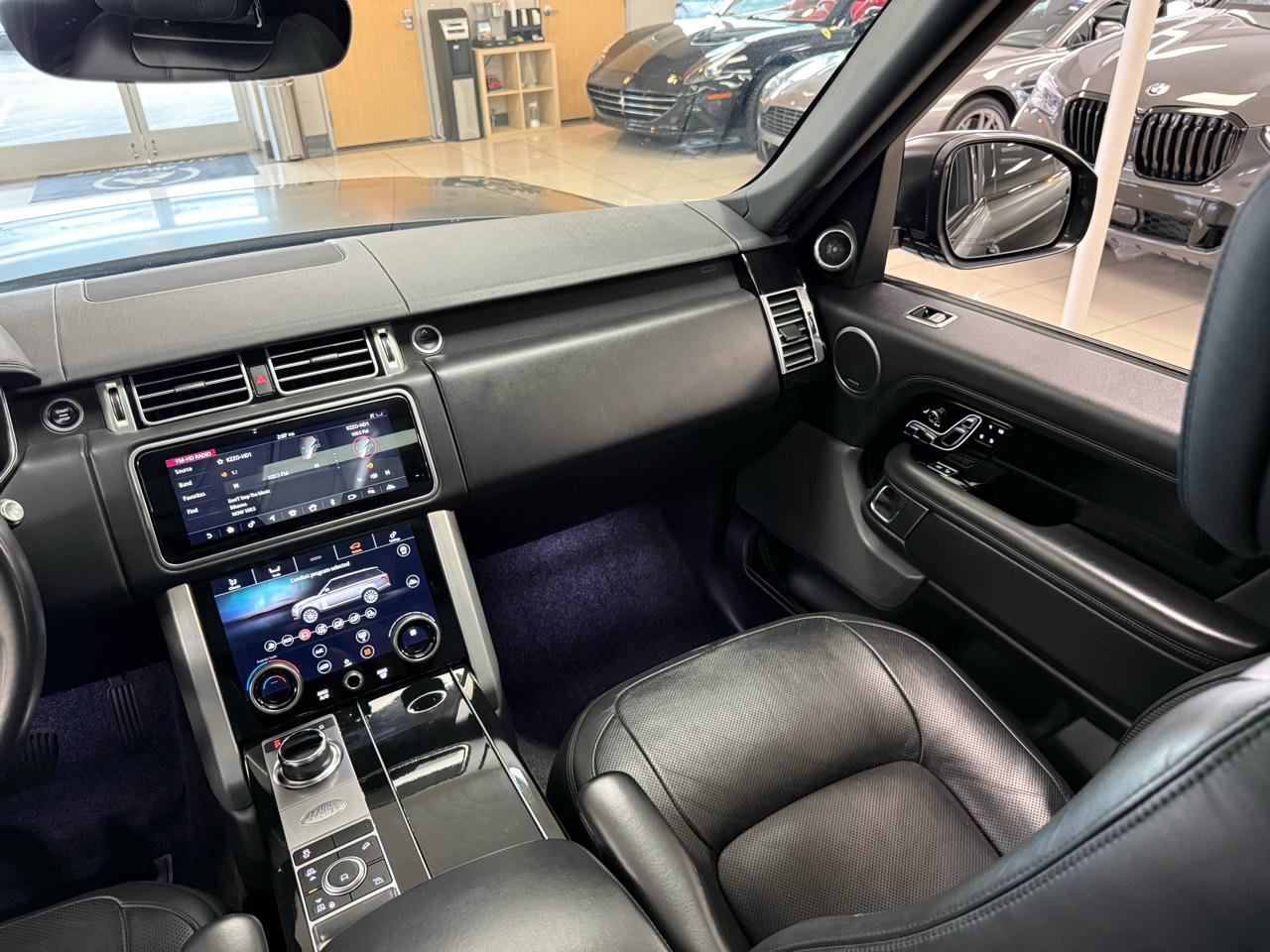 Used 2020 Land Rover Range Rover Long Wheelbase HSE AWD/4WD image 14