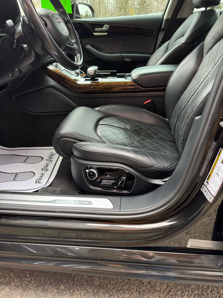 Used 2017 Audi A8 L 4.0T image 7