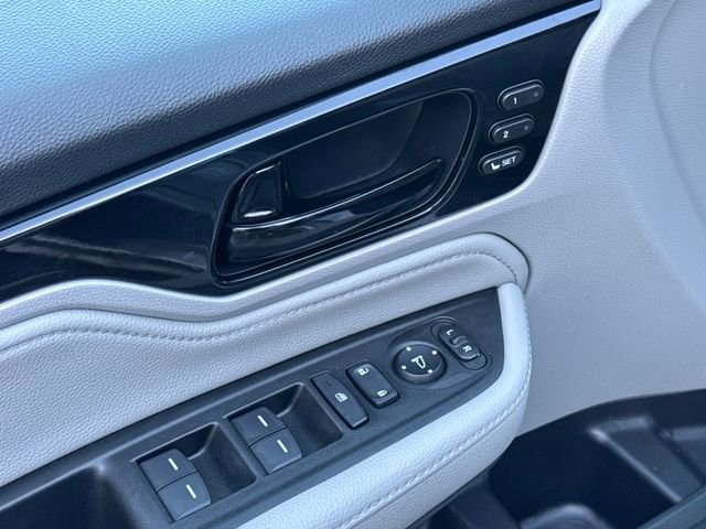 Certified 2023 Honda Odyssey Touring image 5
