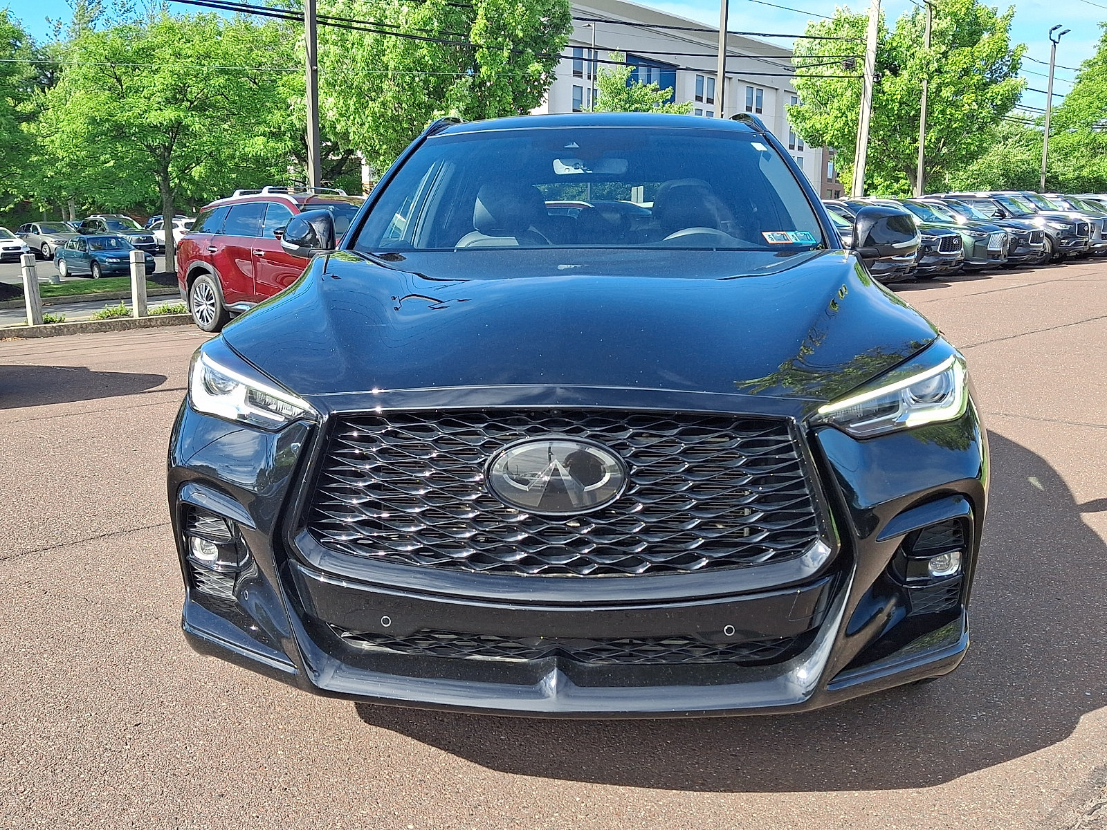 Certified 2023 INFINITI QX50 Sport AWD/4WD image 2