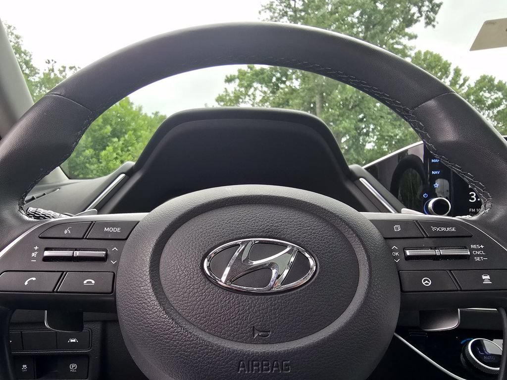 Used 2023 Hyundai Sonata Limited FWD image 29