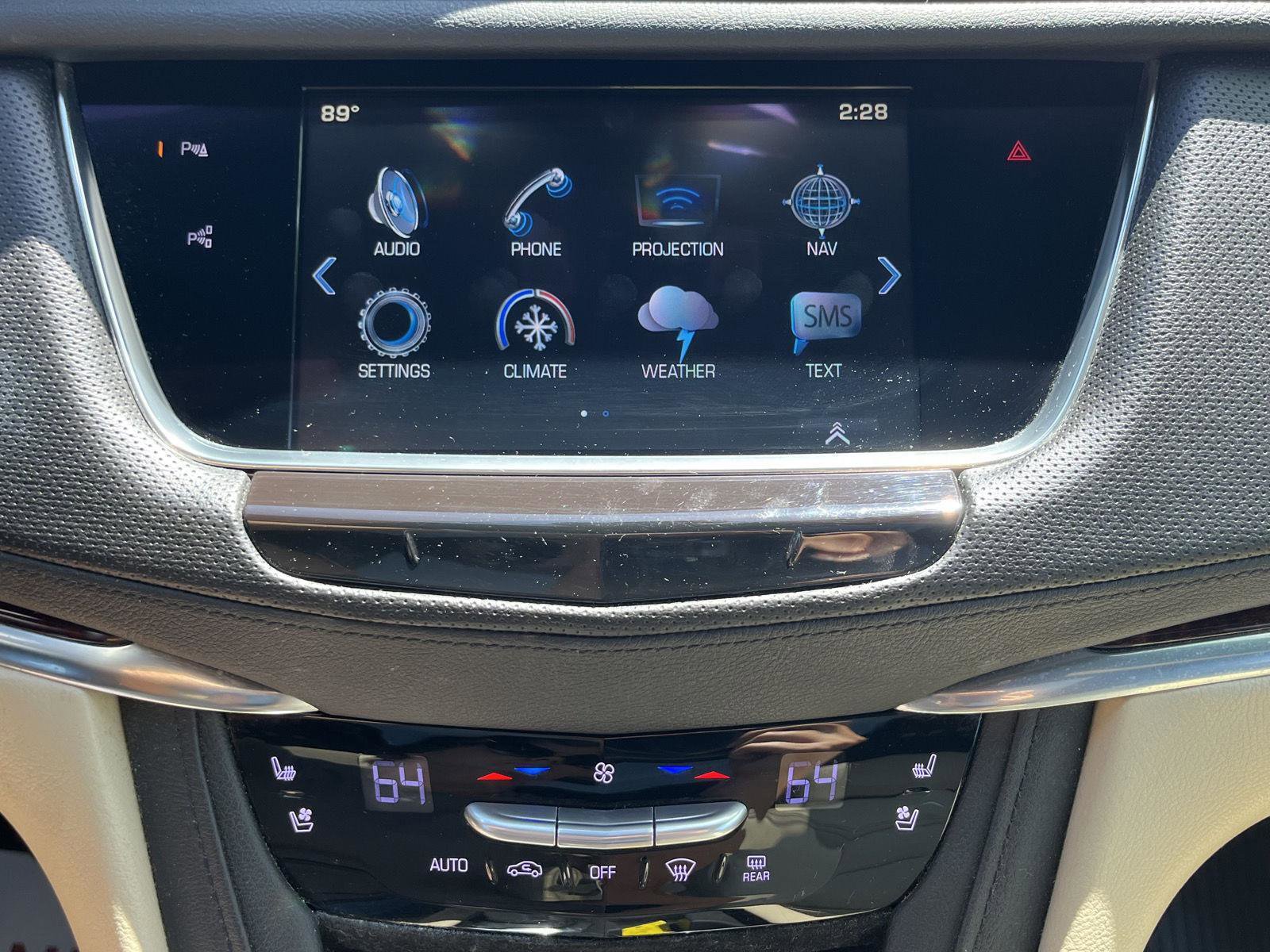Used 2017 Cadillac XT5 Premium Luxury w/ Driver Assist Package AWD/4WD image 10