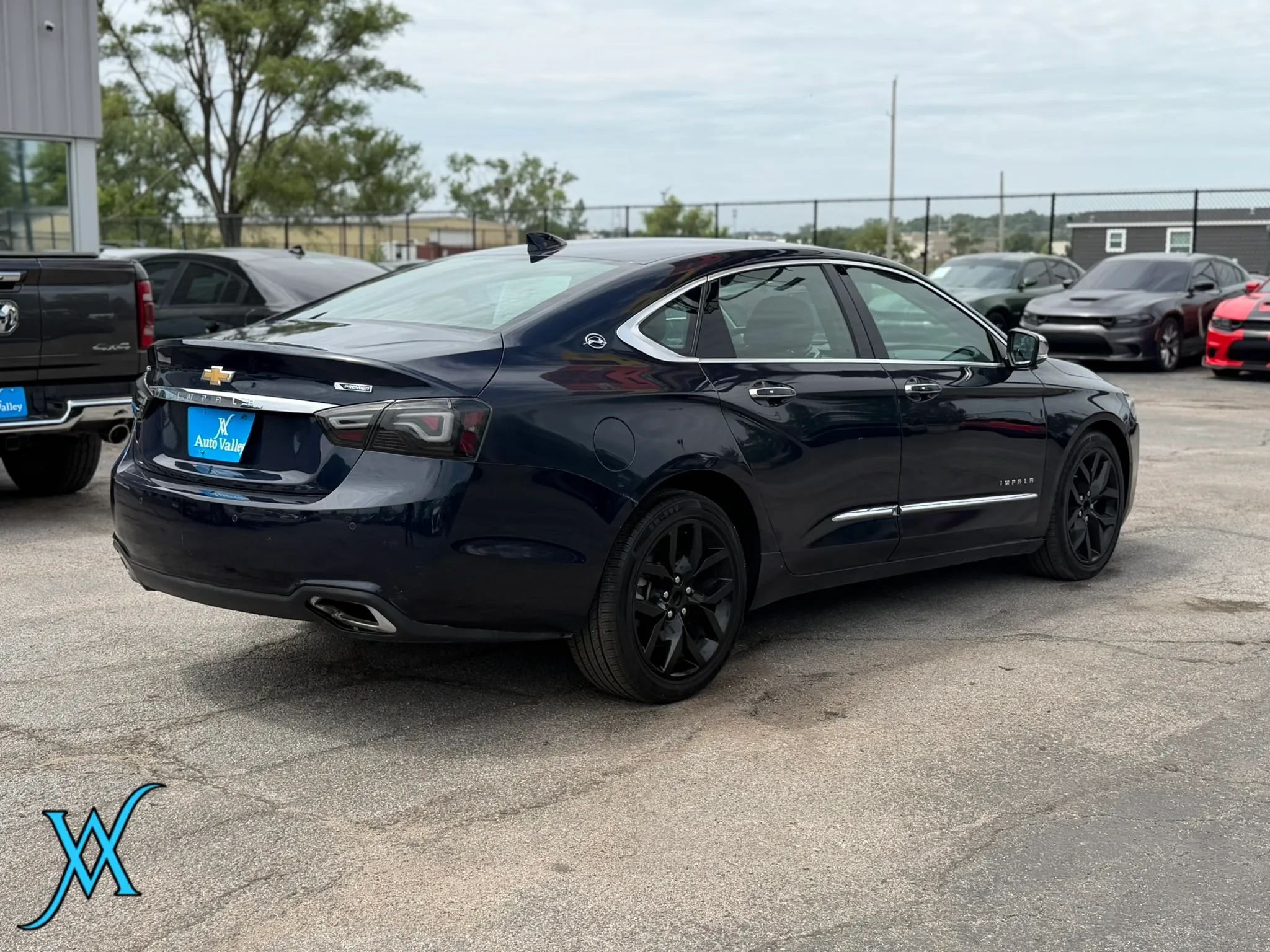 Used 2019 Chevrolet Impala Premier FWD image 7