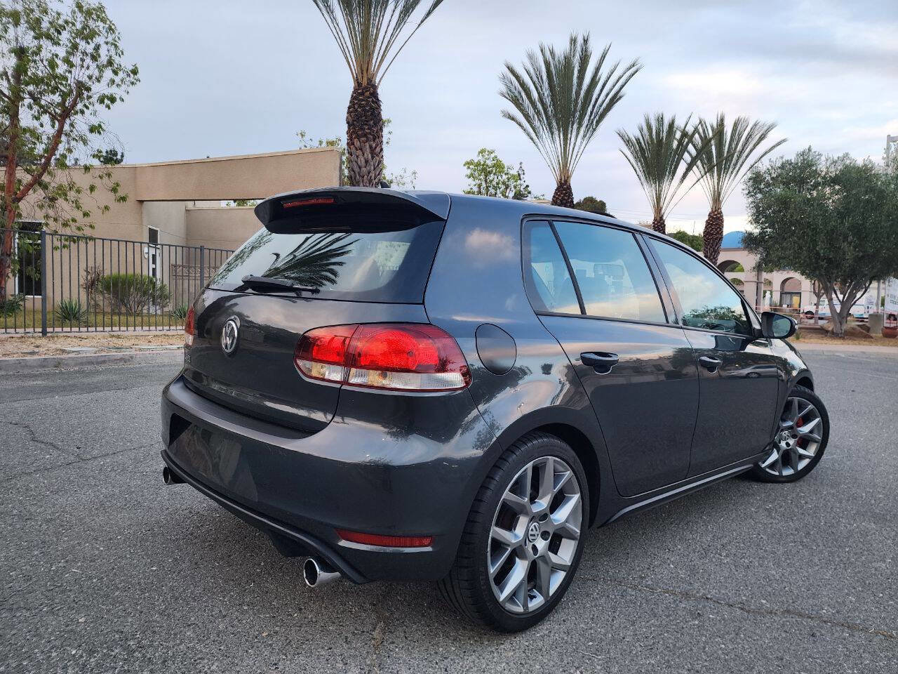 Used 2013 Volkswagen GTI Driver's Edition FWD image 6