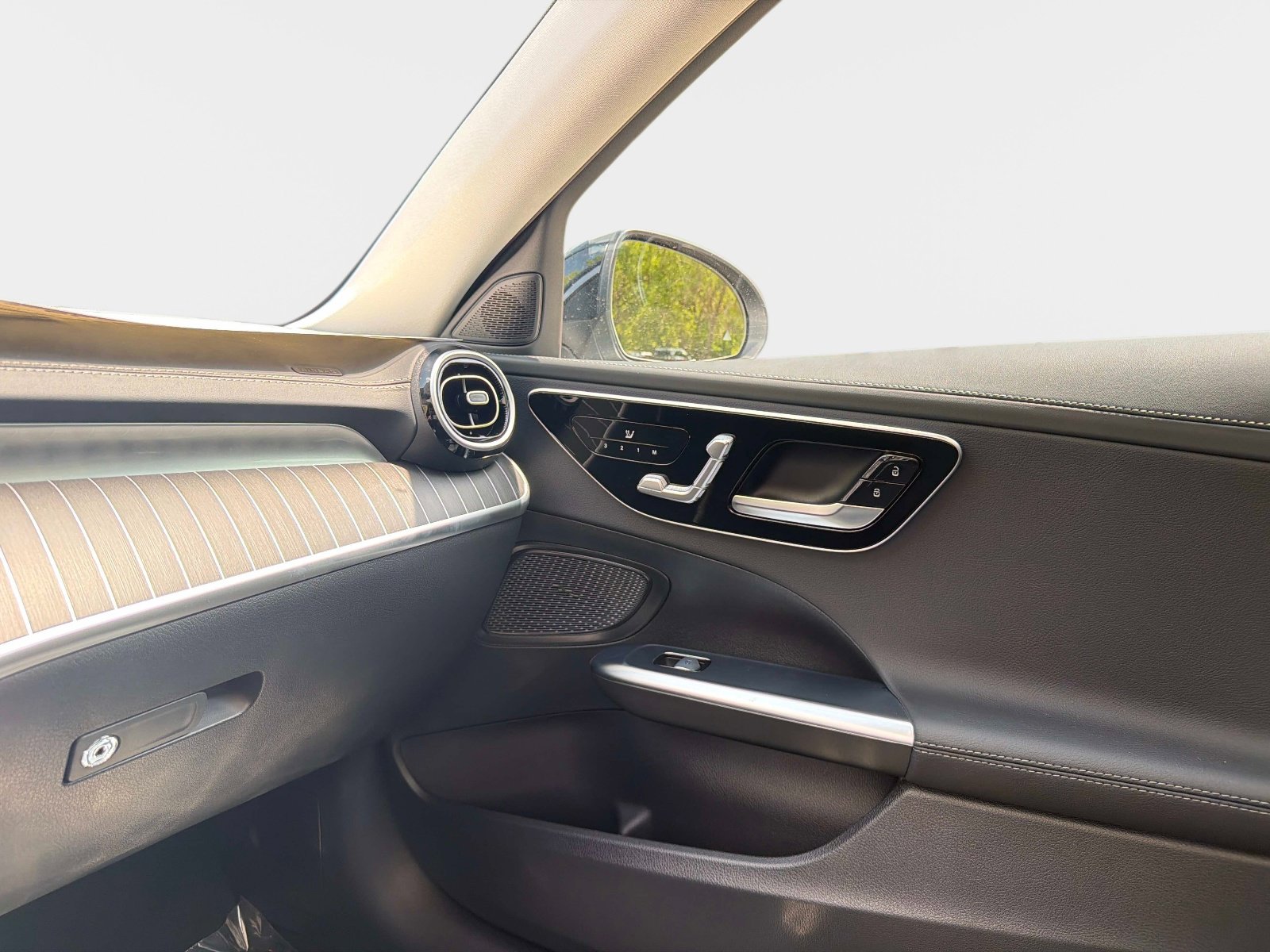 New 2026 Mercedes-Benz C 300 Sedan image 20