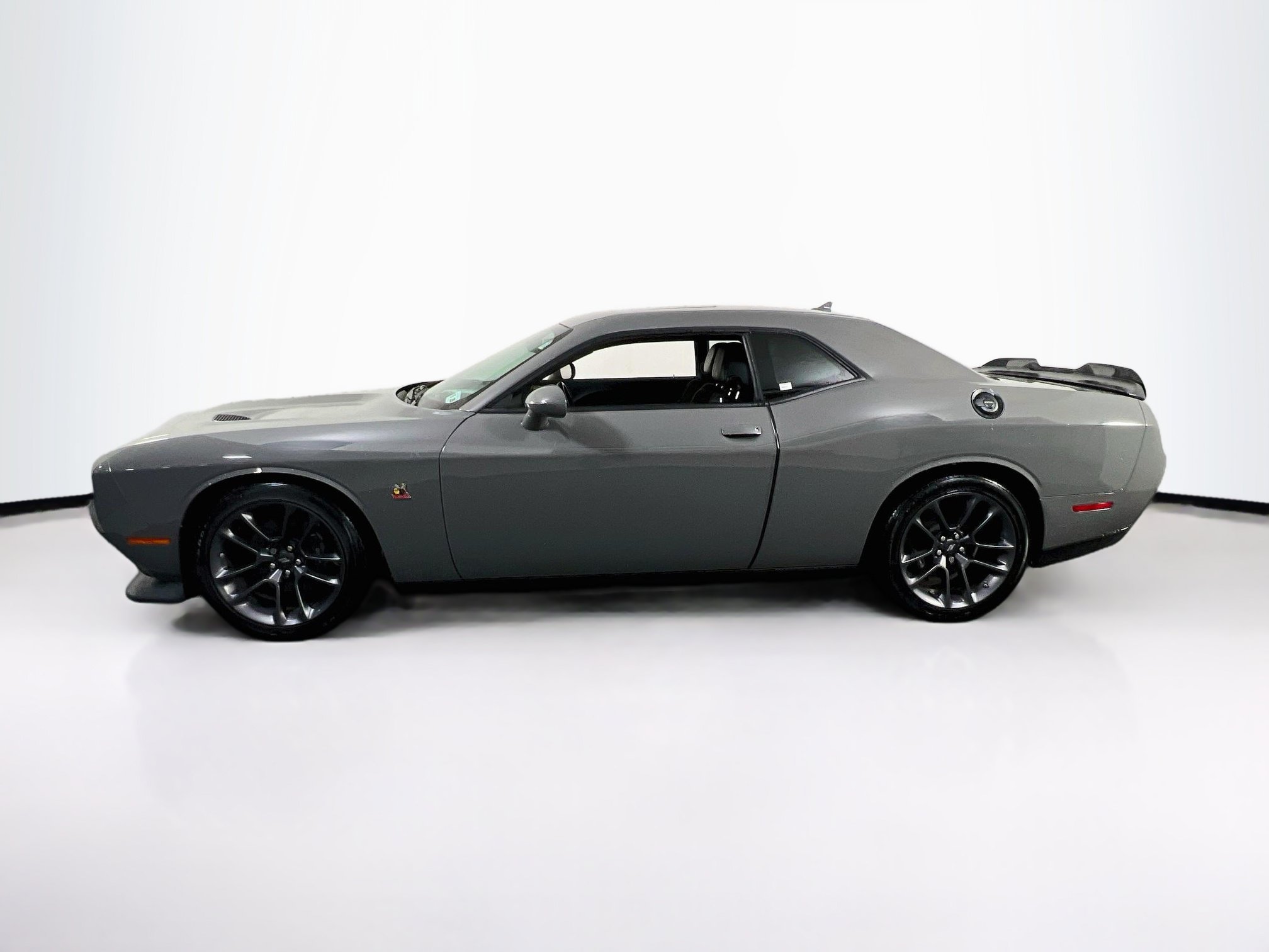 Used 2023 Dodge Challenger R/T Scat Pack w/ Plus Package RWD image 8