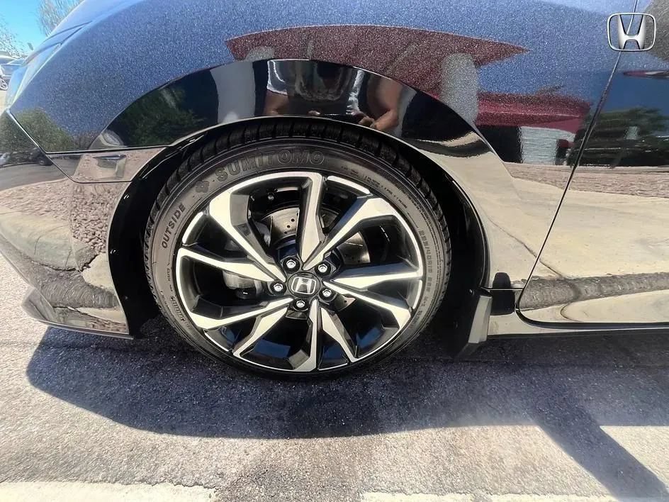 Used 2018 Honda Civic Si image 15