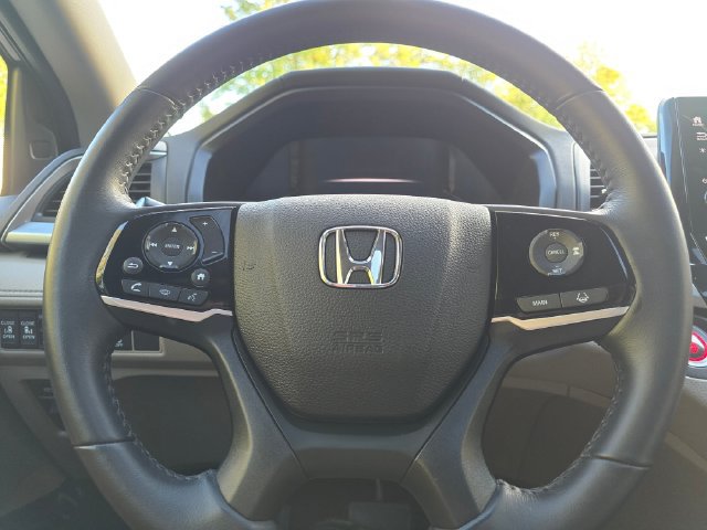 Used 2018 Honda Odyssey Touring image 31