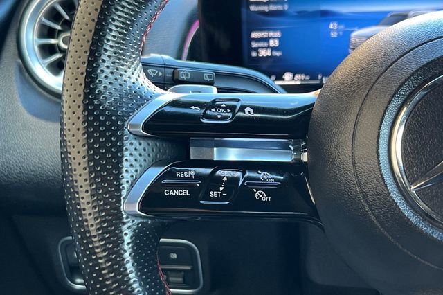 Used 2024 Mercedes-Benz GLB 250 image 27