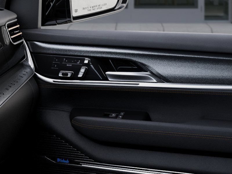 New 2026 Jeep Grand Wagoneer Summit AWD/4WD image 26