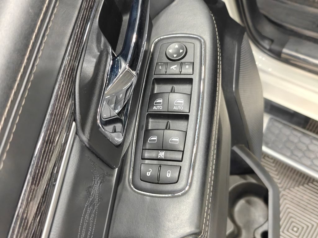 Used 2017 RAM 2500 Limited AWD/4WD image 63