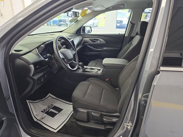 Used 2020 Chevrolet Traverse LS FWD image 13