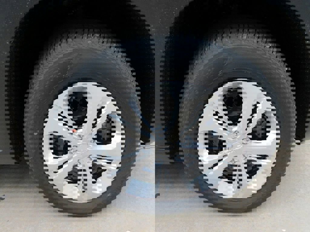 New 2026 Chevrolet Trax LS w/ Driver Confidence Package FWD image 9