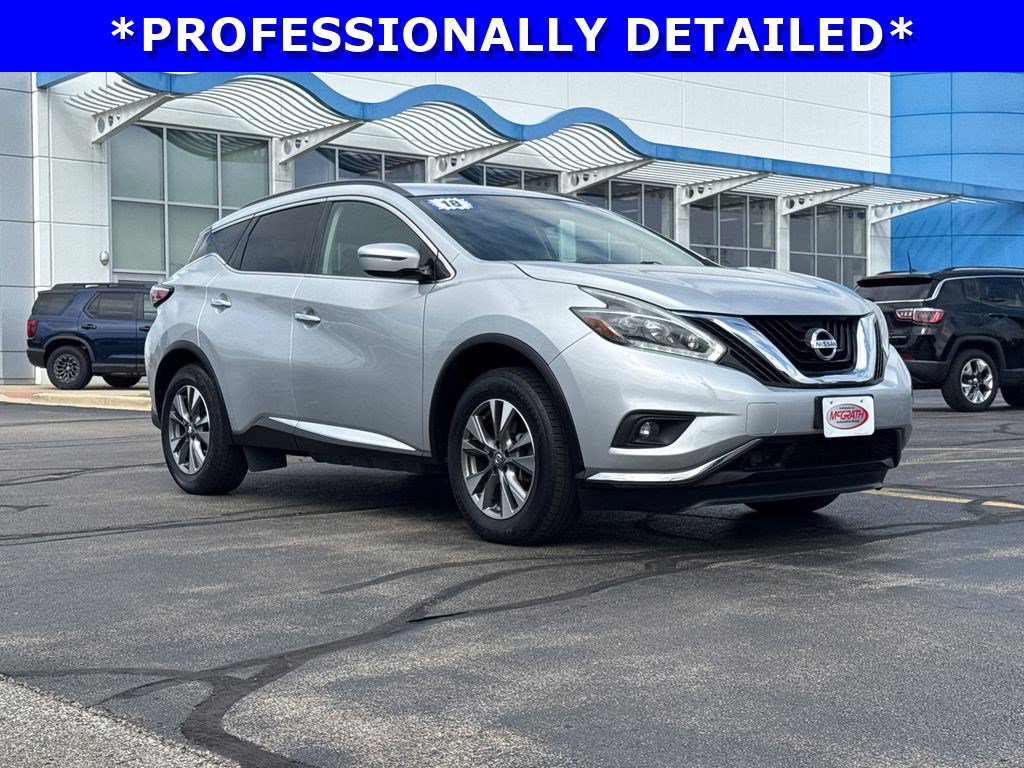 Used 2018 Nissan Murano SV AWD/4WD image 3