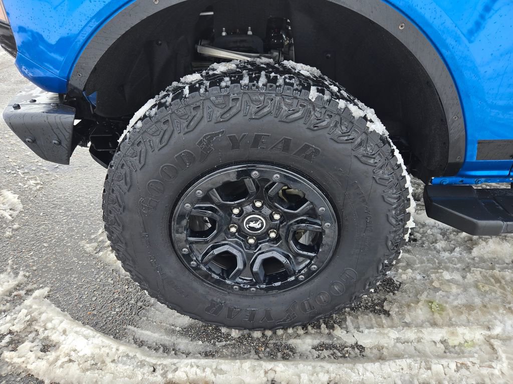 Used 2021 Ford Bronco Wildtrak image 28