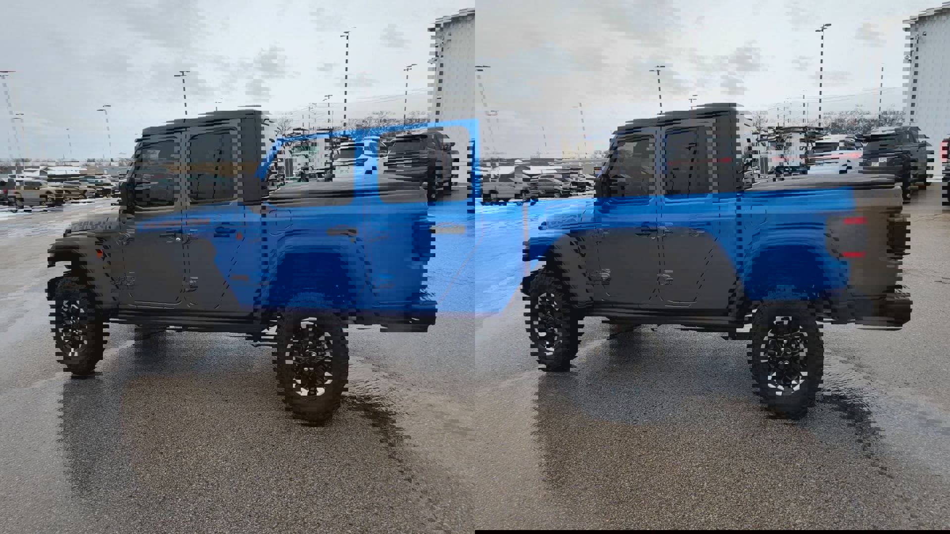 Used 2024 Jeep Gladiator Rubicon w/ Technology Group image 6