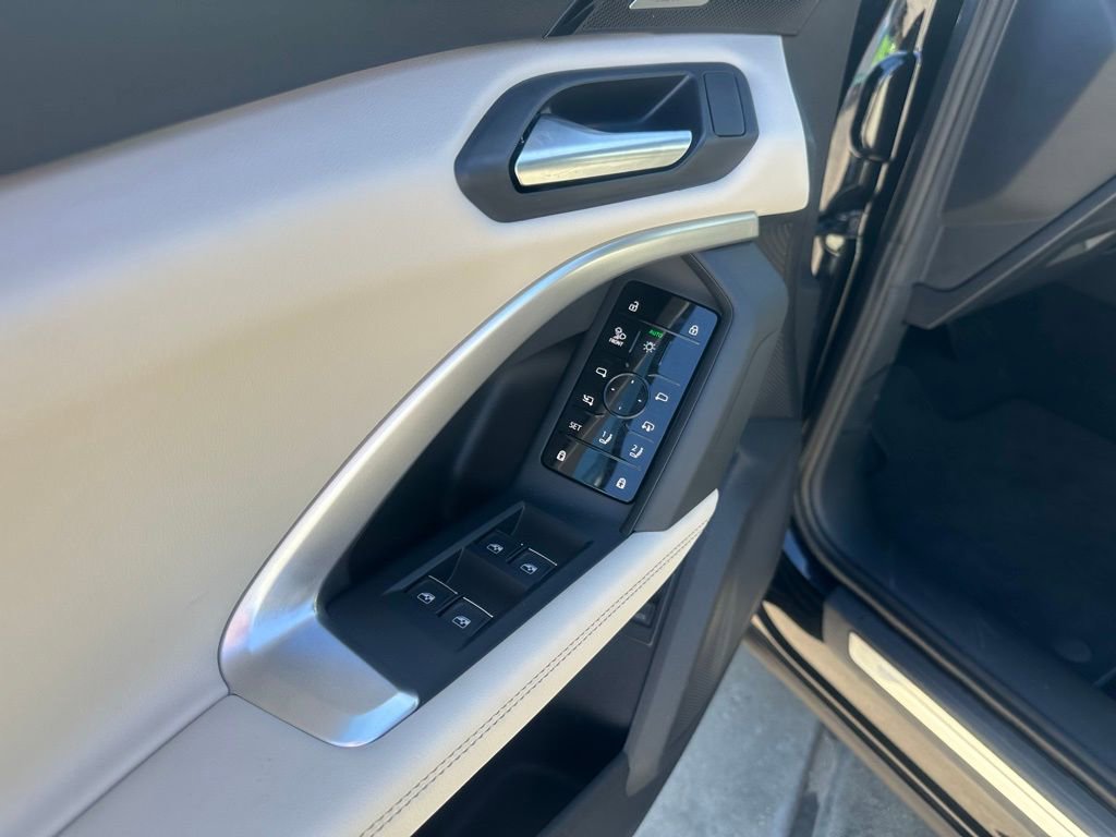 New 2025 Audi Q5 Premium Plus image 8