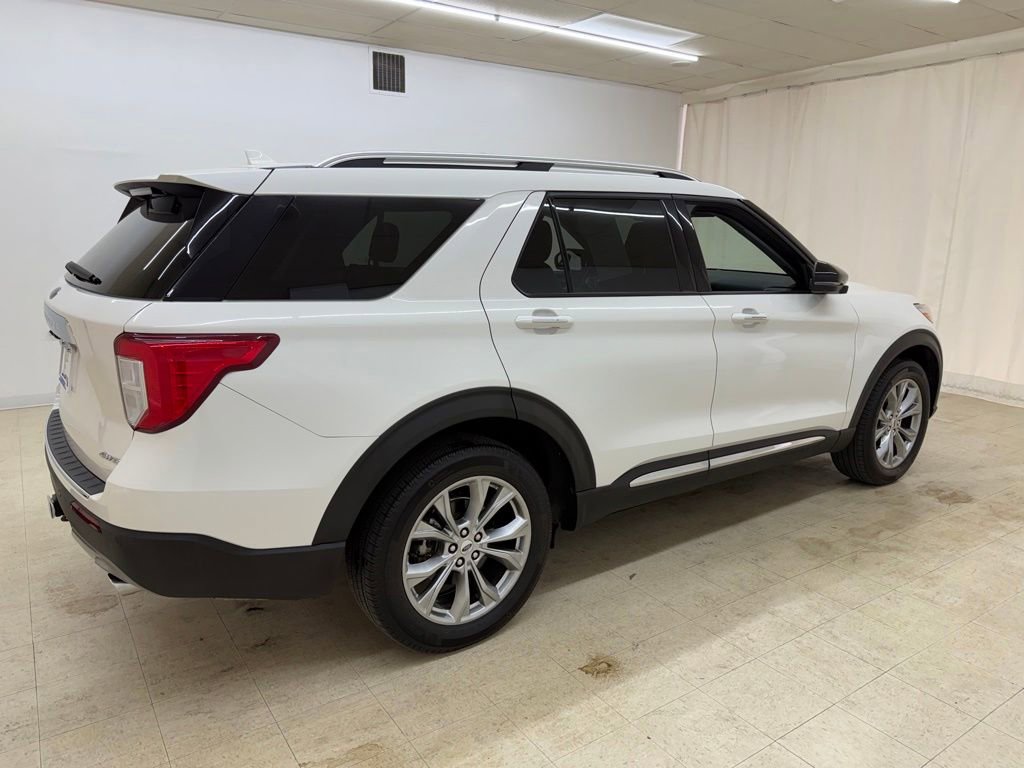 Used 2023 Ford Explorer Limited w/ Class IV Trailer Tow Package AWD/4WD image 7