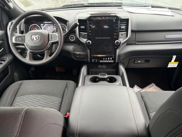 New 2026 RAM 2500 Big Horn AWD/4WD image 34