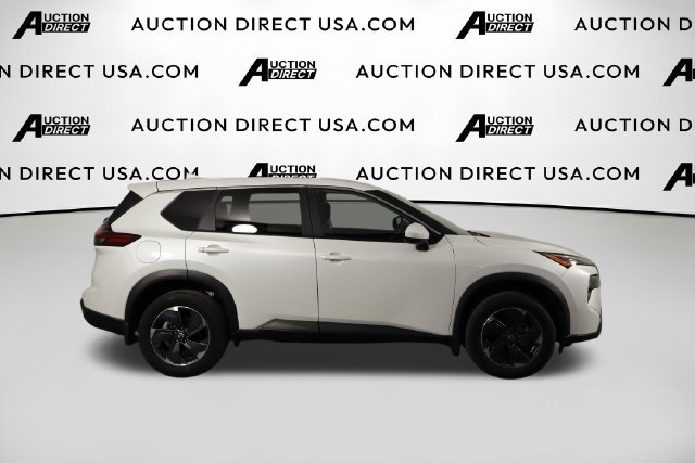Used 2025 Nissan Rogue SV FWD image 37