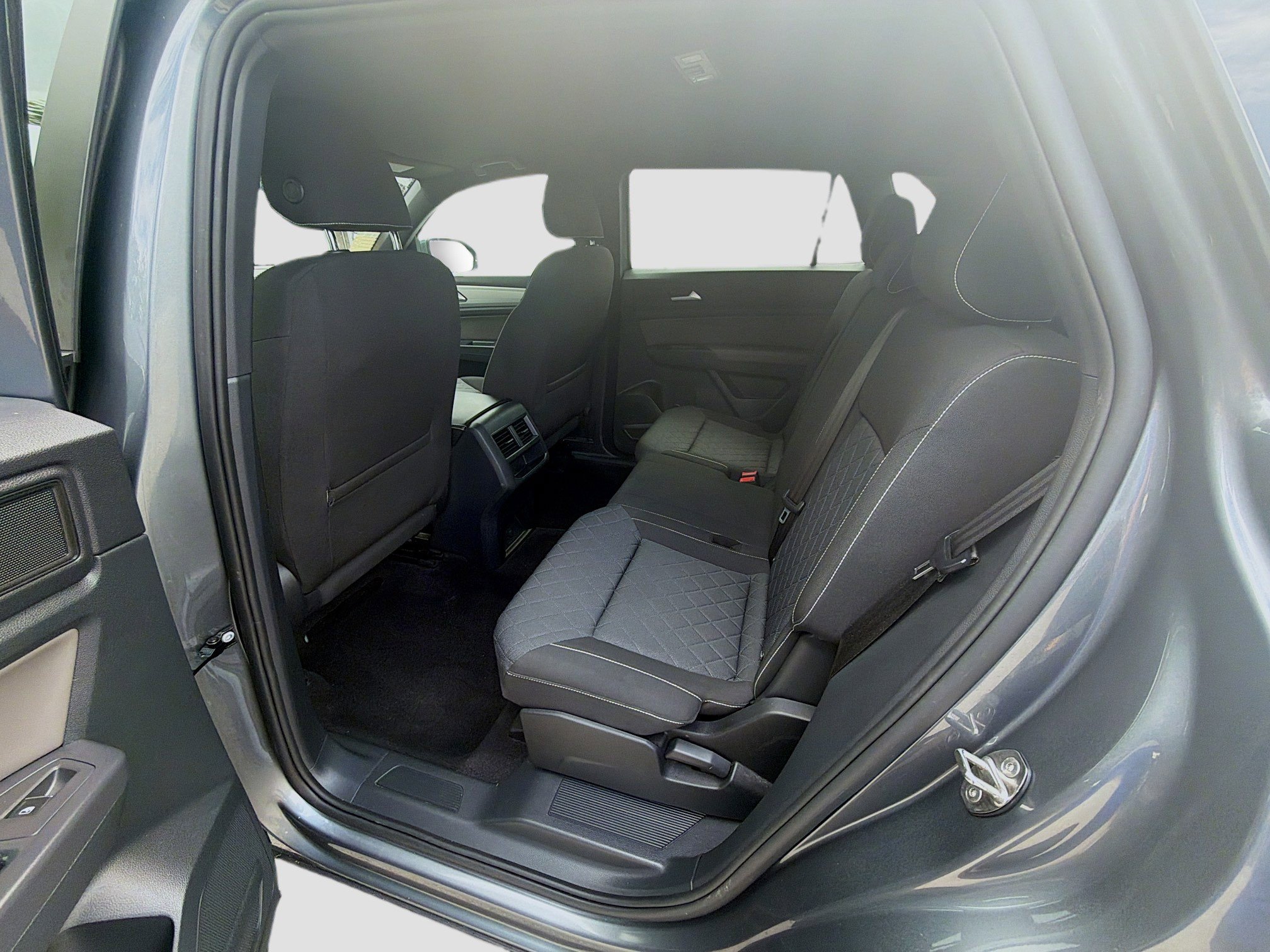 Certified 2021 Volkswagen Atlas Cross Sport S FWD image 23