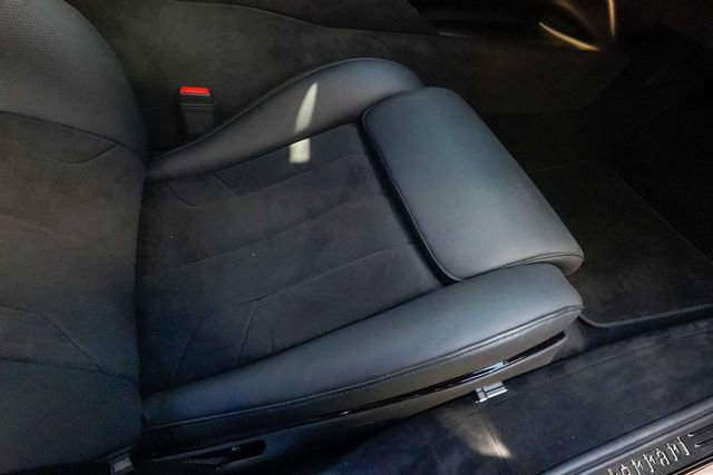 Used 2024 Ferrari Purosangue AWD/4WD image 87