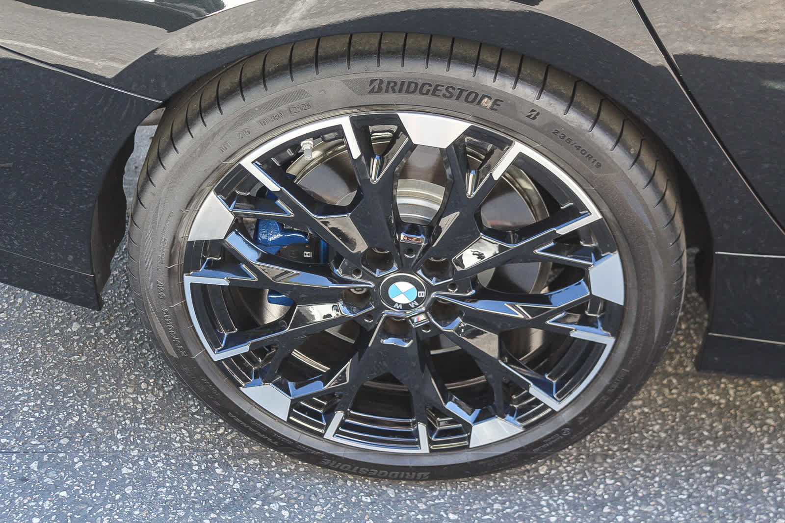 Used 2026 BMW M235i xDrive w/ Premium Package AWD/4WD image 8
