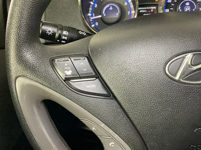 Used 2012 Hyundai Sonata GLS image 22